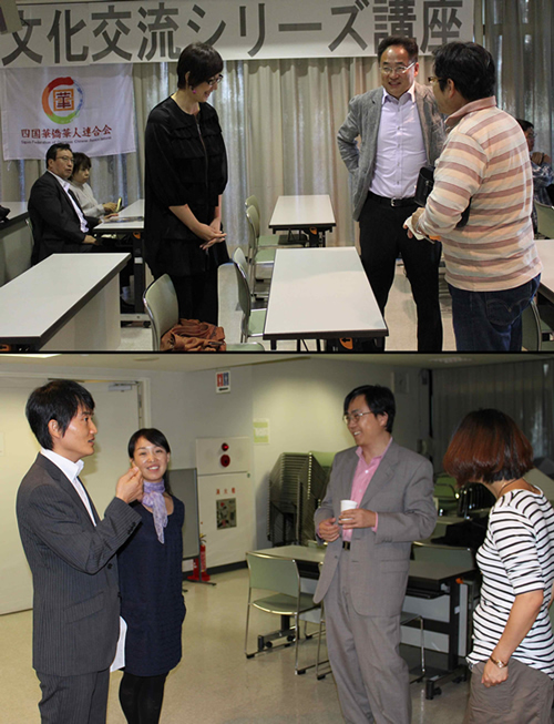 講座終了後、参加者達との意見交換風景