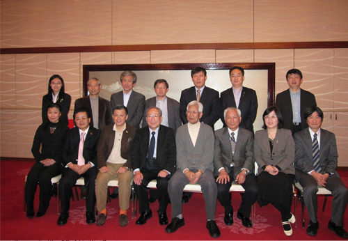 「西日本華僑華人団体座談会」に出席